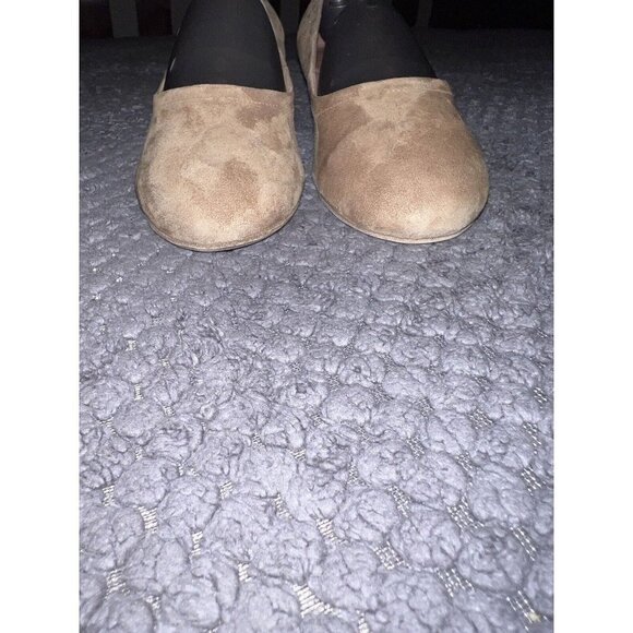 JEFFREY CAMPBELL Low Block Heel Suede Leather Round Toe Shoe Pumps Sz 8.5 - Picture 3 of 12